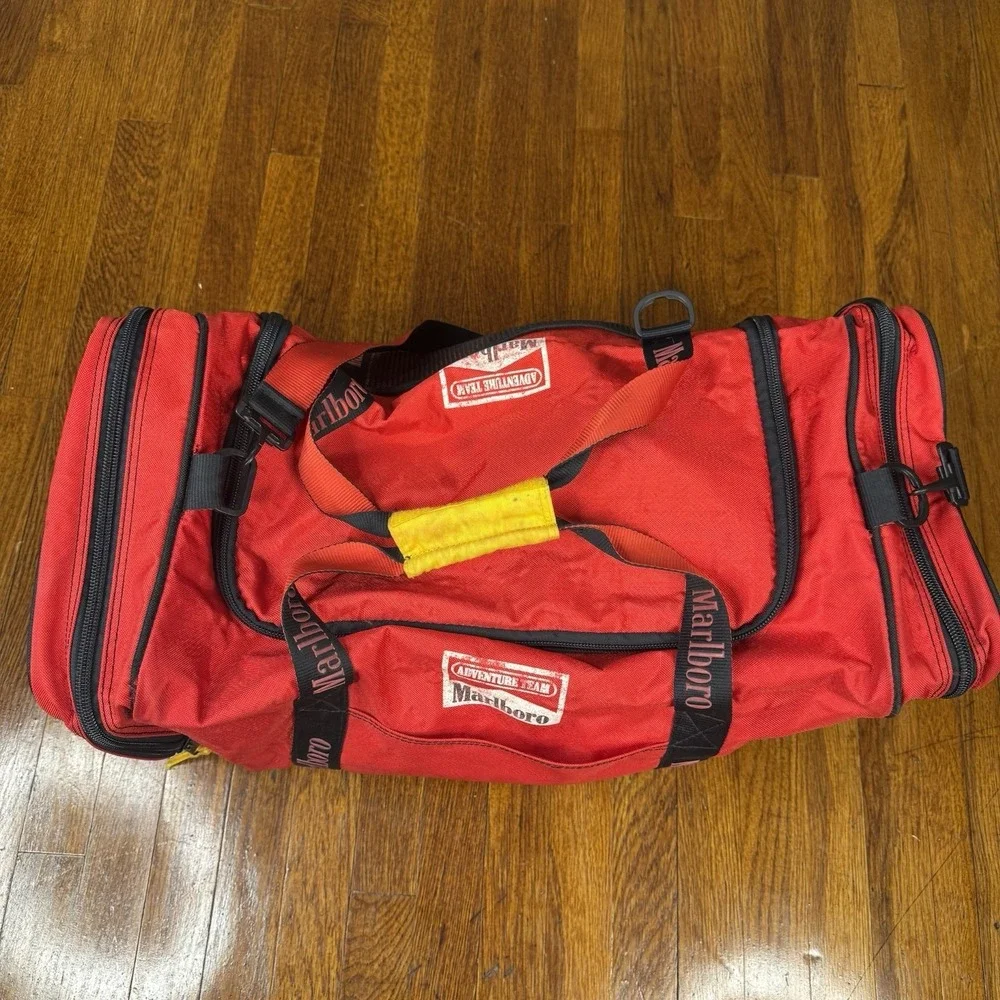 Vintage Marlboros Red and Black Duffle Bag Rare 90s Travel Bag Luggage
